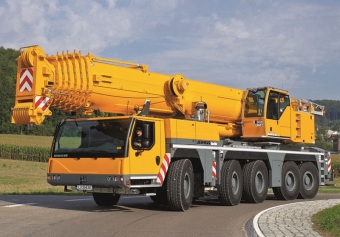 Фото автокрана Liebherr 200 т фото